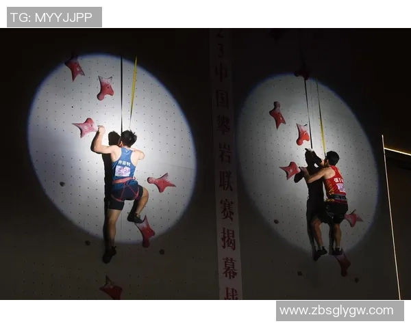 广州飞盘队的成长之路:从新手到攀岩联赛的璀璨星辰 广州飞盘队的成长之路:从新手到攀岩联赛的璀璨星辰